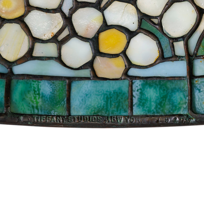 Macklowe Gallery Tiffany Studios New York "Jonquil Daffodil" Table Lamp