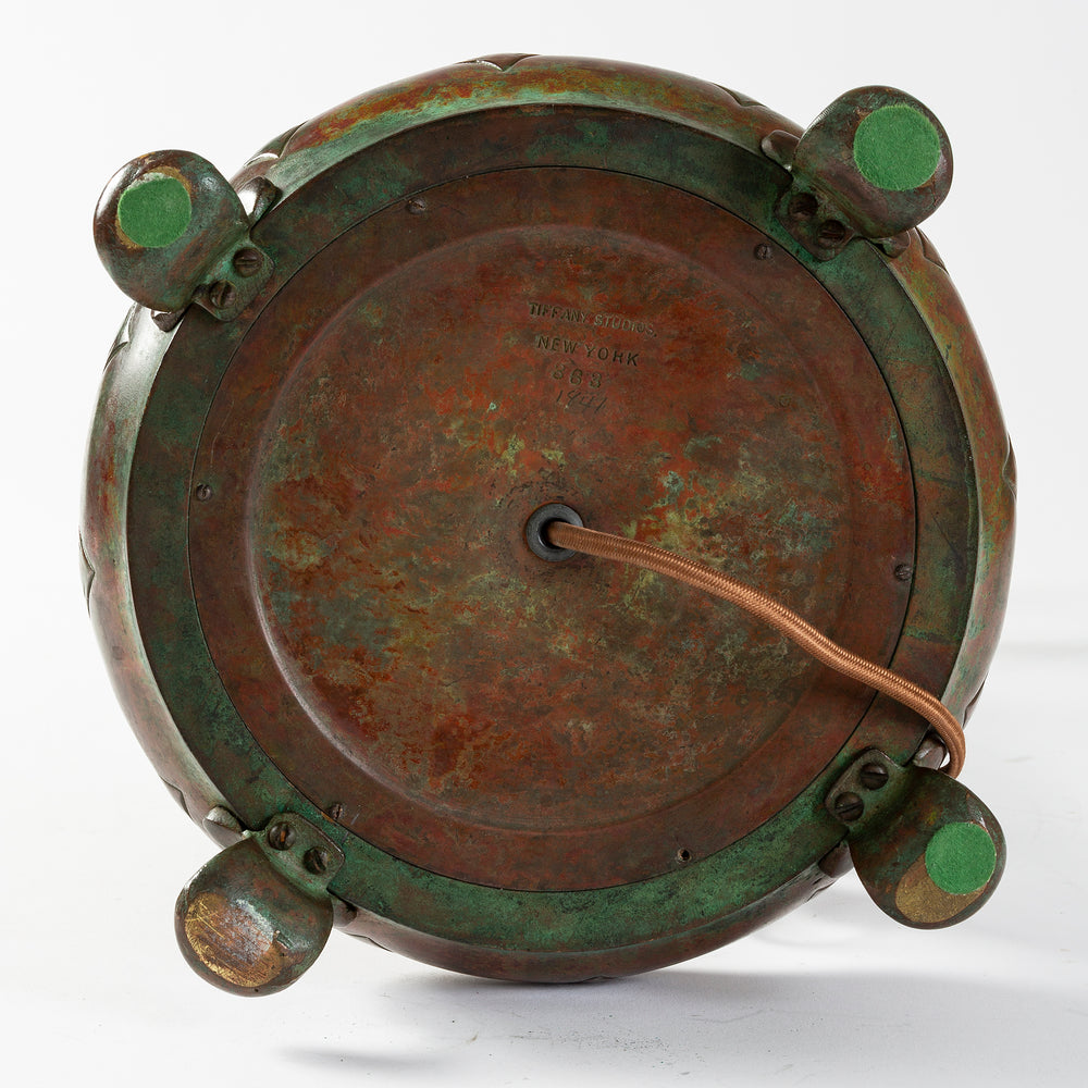 
                      
                        Macklowe Gallery Tiffany Studios New York Pair of "Oriental Poppy" Table Lamps 
                      
                    