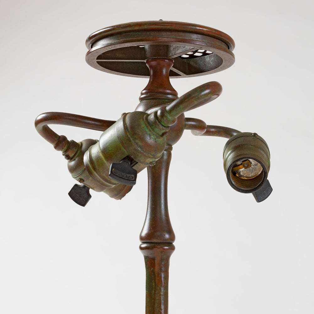 
                      
                        Macklowe Gallery Tiffany Studios New York "Tulip" Table Lamp
                      
                    