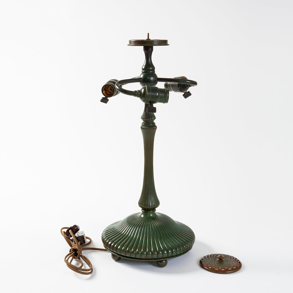 
                      
                        Macklowe Gallery Tiffany Studios New York "Tulip" Table Lamp
                      
                    