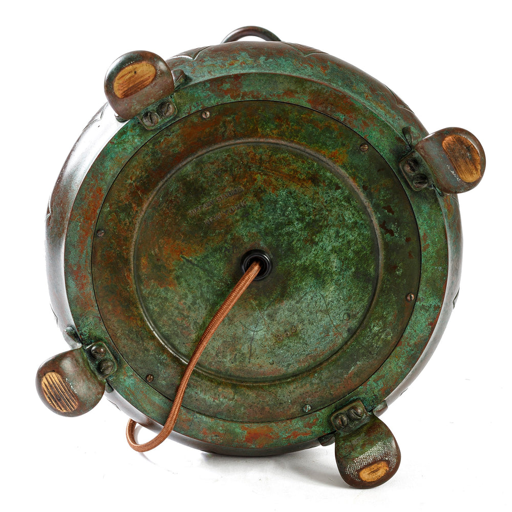 
                      
                        Macklowe Gallery Tiffany Studios New York Pair of "Oriental Poppy" Table Lamps 
                      
                    