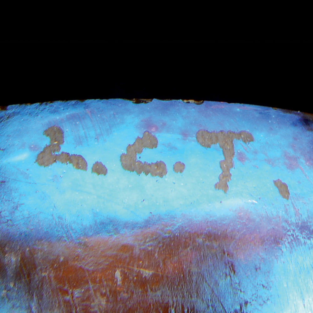 
                      
                        Macklowe Gallery Tiffany Studios New York "Three Light Lily" Desk Lamp
                      
                    